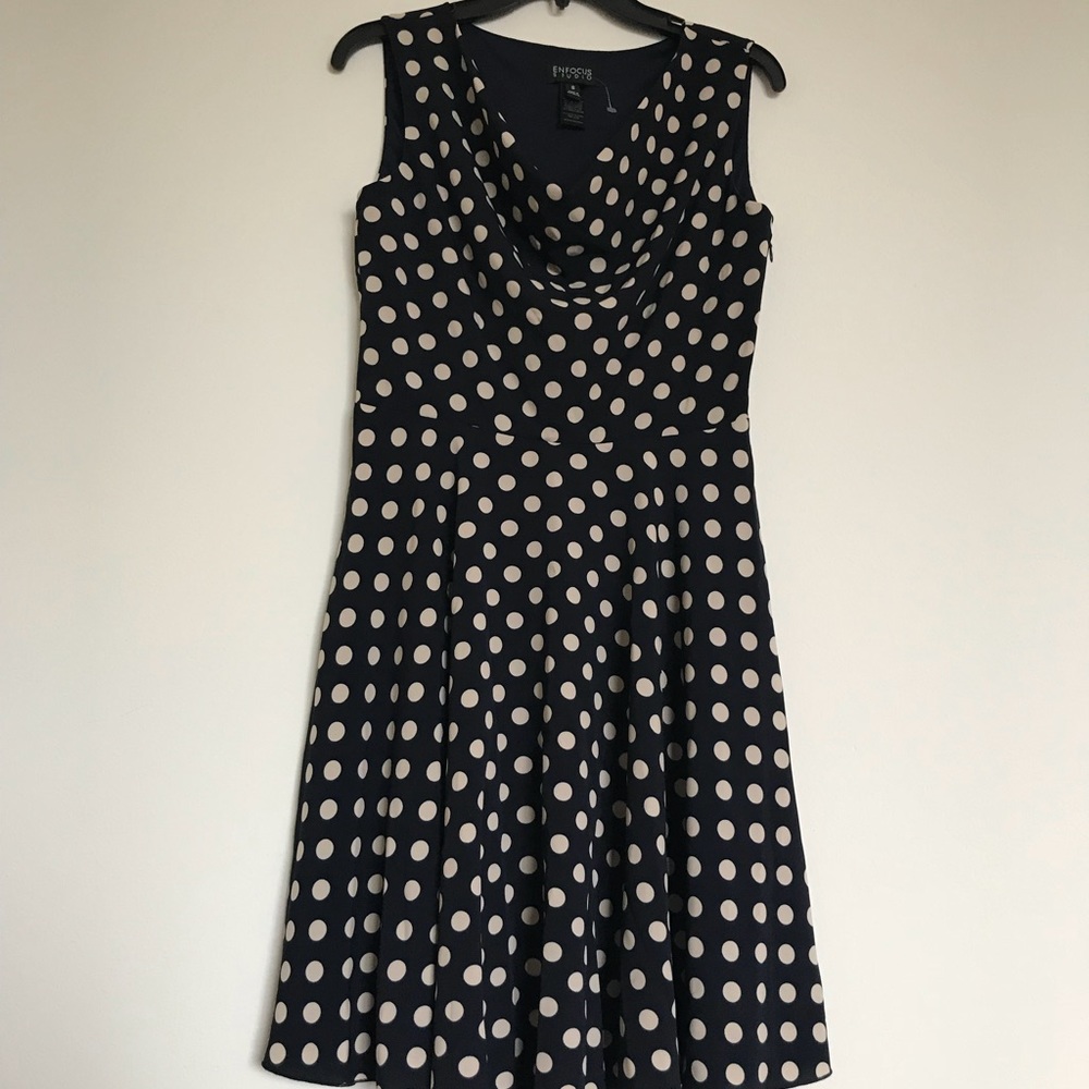 NWOT TAG DRESS SIZE 8